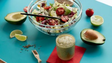 Easy vegan meal prep for travelers with fresh vegetables and grains.